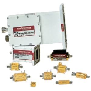 AMF-3F-03700450-10-10P <br>氮化鎵放大器3700 - 4500 MHz