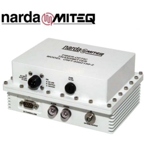 AC-Powered Outdoor Fiber-Optic Links <br>交流供電戶外光纖鏈路